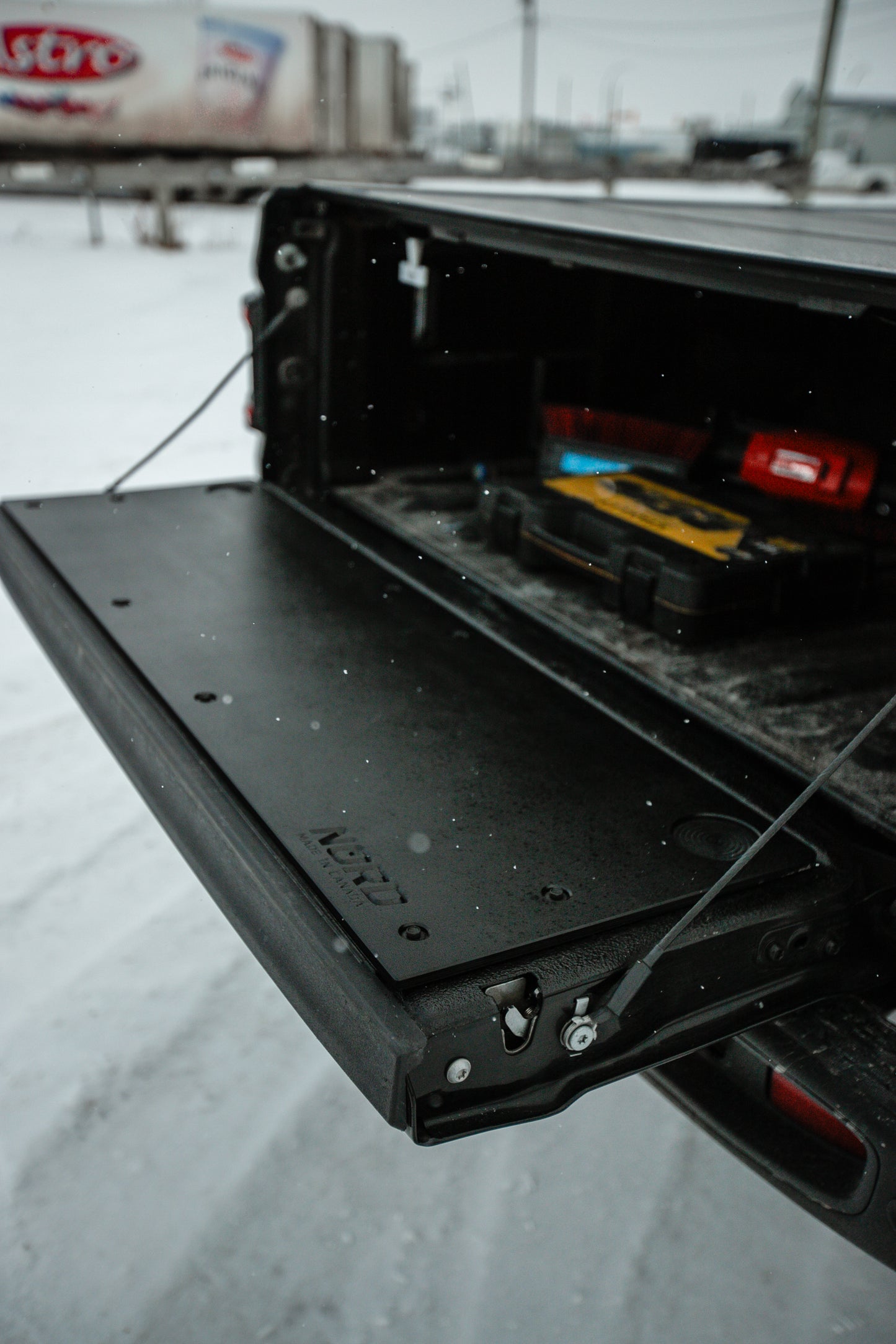 Tailgate Insert -  (2019-2025) Jeep Gladiator